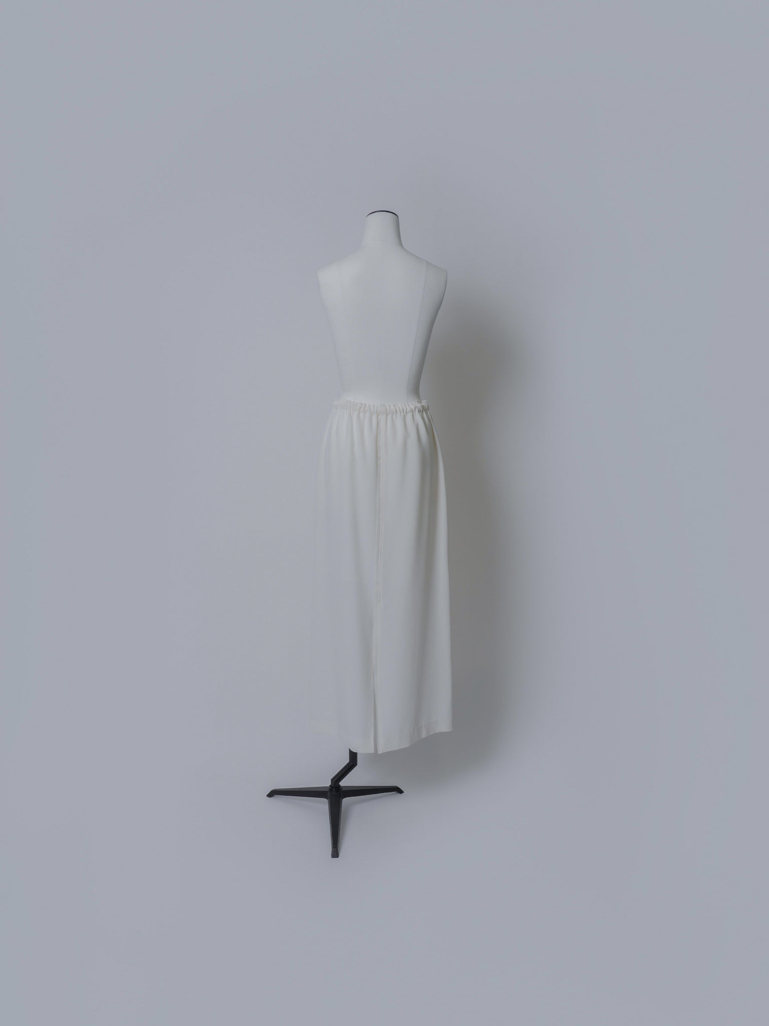2026SS PRE ORDER】STRING STRAIGHT SKIRT – LOHEN
