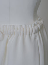 画像をギャラリービューアに読み込む, 【2026SS PRE ORDER】STRING STRAIGHT SKIRT
