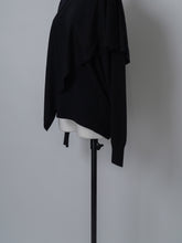 画像をギャラリービューアに読み込む, 【2026AW PRE ORDER】LAYERED CAPE KNIT
