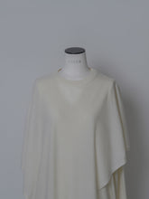 画像をギャラリービューアに読み込む, 【2026AW PRE ORDER】LAYERED CAPE KNIT
