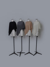 画像をギャラリービューアに読み込む, 【2026AW PRE ORDER】LAYERED CAPE KNIT
