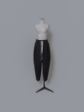 画像をギャラリービューアに読み込む, 【2026AW PRE ORDER】LIGHT FLANNEL STRING PANTS
