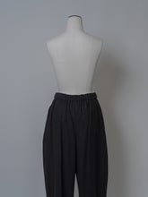 画像をギャラリービューアに読み込む, 【2026AW PRE ORDER】LIGHT FLANNEL STRING PANTS
