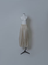 画像をギャラリービューアに読み込む, 【2025SS PRE ORDER】PIGMENT DYEING COCOON PANTS
