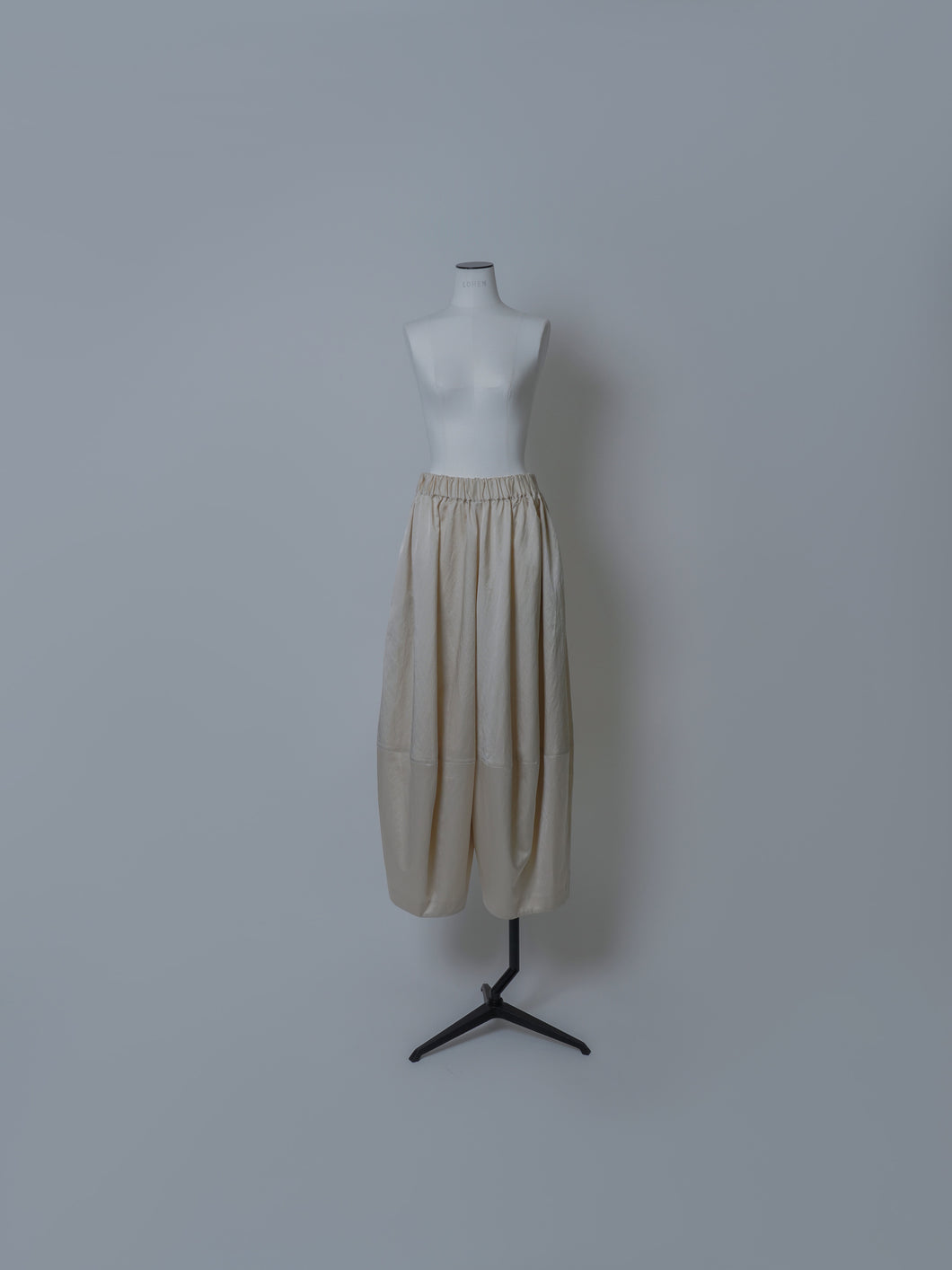 【2025SS PRE ORDER】PIGMENT DYEING COCOON PANTS