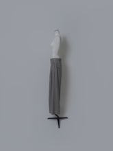 画像をギャラリービューアに読み込む, 【2026AW PRE ORDER】LOW WAIST 2TUCK PANTS
