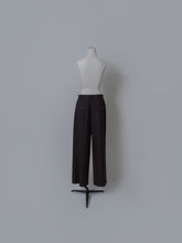 画像をギャラリービューアに読み込む, 【2026AW PRE ORDER】LOW WAIST 2TUCK PANTS
