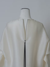 画像をギャラリービューアに読み込む, 【2025AW PRE ORDER】BICOLOR CORD BLOUSE
