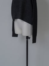 画像をギャラリービューアに読み込む, 【2026AW PRE ORDER】METALLIC YARN CREW KNIT

