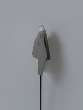 画像をギャラリービューアに読み込む, 【2026AW PRE ORDER】METALLIC YARN CREW KNIT
