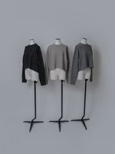 画像をギャラリービューアに読み込む, 【2026AW PRE ORDER】METALLIC YARN CREW KNIT
