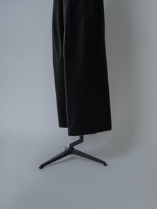【2025AW PRE ORDER】VELVET 2TACK PANTS