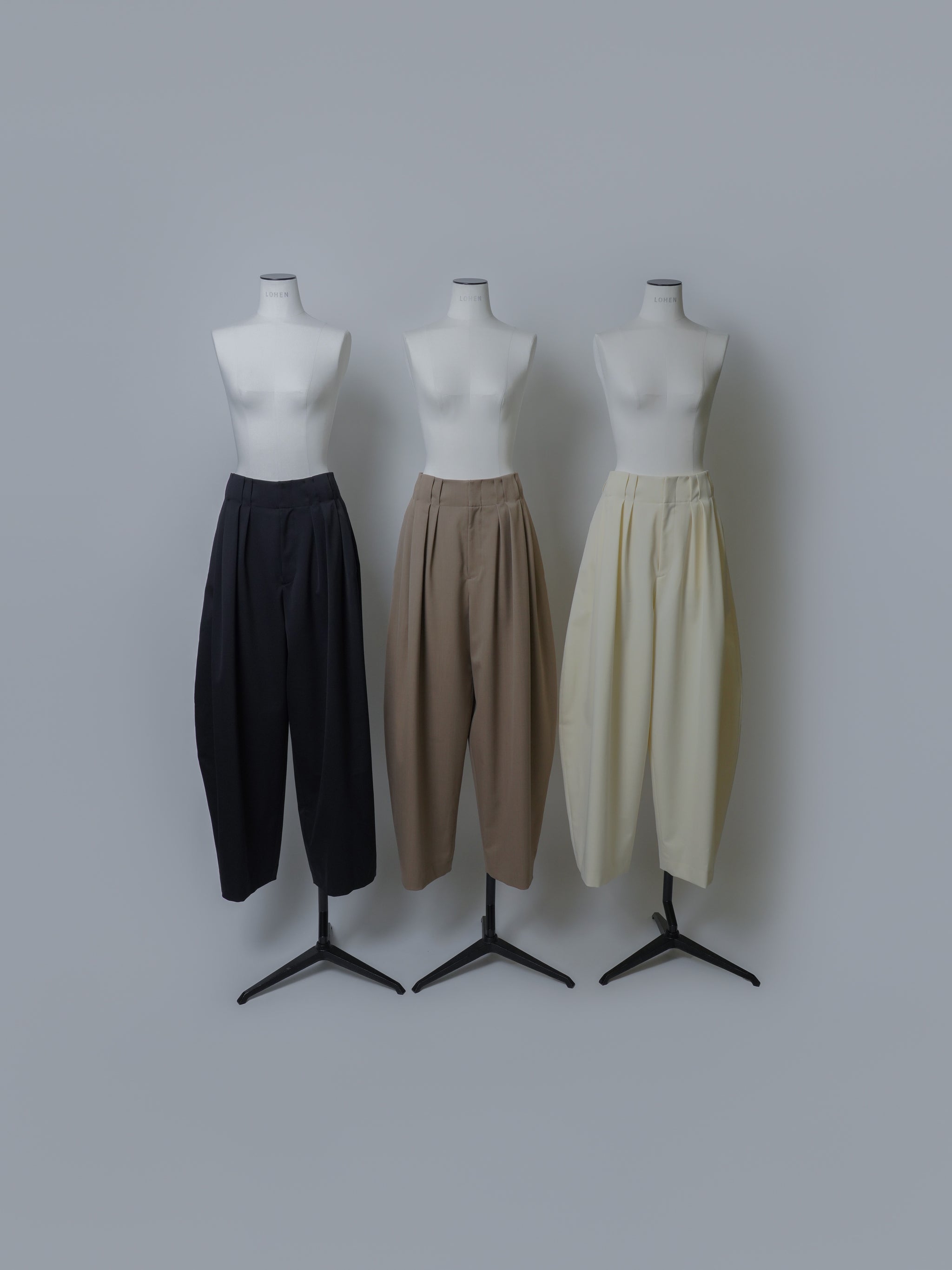 【最終値下げ】新品未使用　LOHEN LAYERD FOODIE LOHEN T-BLOUSE
