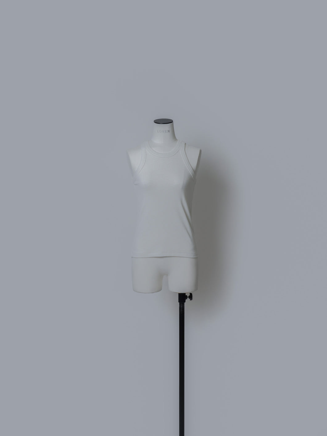 2026SS PRE ORDER】AMERICAN SLEEVE TANK TOP – LOHEN
