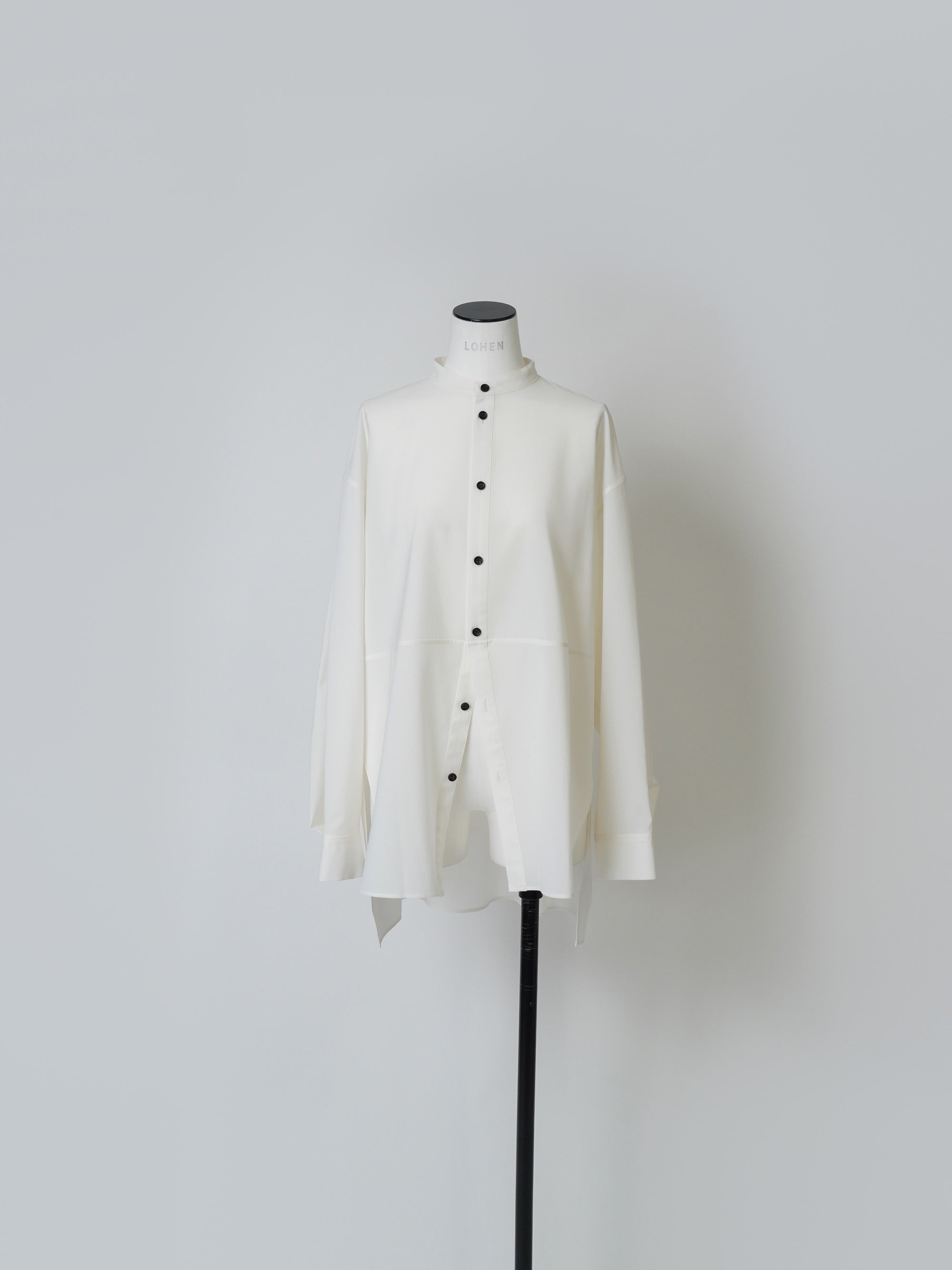 2025SS PRE ORDERORDER】BAND COLLAR SLIT SHIRT – LOHEN