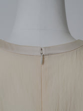 画像をギャラリービューアに読み込む, 【2026SS PRE ORDER】BACK SLIT CROPPED BLOUSE
