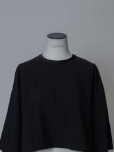 画像をギャラリービューアに読み込む, 【2026SS PRE ORDER】BACK SLIT CROPPED BLOUSE
