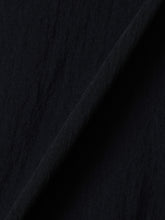 画像をギャラリービューアに読み込む, 【2026SS PRE ORDER】BACK SLIT CROPPED BLOUSE
