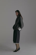画像をギャラリービューアに読み込む, 【2026AW PRE OREDR】LAYERED BERMUDA PANTS
