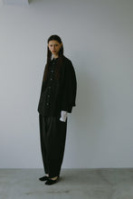 画像をギャラリービューアに読み込む, 【2024AW PRE ORDER】BIG SLEEVE BAND COLLAR SHIRT
