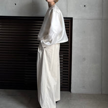 画像をギャラリービューアに読み込む, 【2025AW PRE ORDER】VELVET 2TACK PANTS
