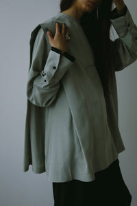 【2024AW PRE ORDER】SHOULDER TACK BLOUSE