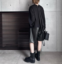 画像をギャラリービューアに読み込む, 【2026AW PRE ORDER】ECO LEATHER 2TUCK HALF PANTS
