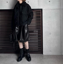 画像をギャラリービューアに読み込む, 【2026AW PRE ORDER】ECO LEATHER 2TUCK HALF PANTS
