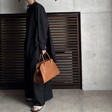 画像をギャラリービューアに読み込む, 【2025AW PRE ORDER】BACK SLIT OVERSIZE SHIRT
