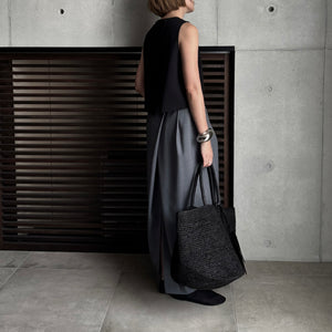【2025SS PRE ORDER】BACK SLIT PULLOVER