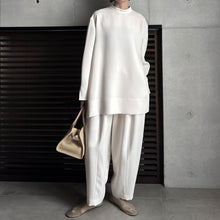 画像をギャラリービューアに読み込む, 【2025AW PRE ORDER】BACK OPEN BLOUSE
