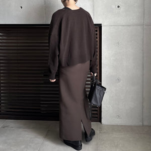 【2025AW PRE ORDER】V NECK CROPPDE KNIT