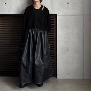 【2025AW PRE ORDER】V NECK CROPPDE KNIT