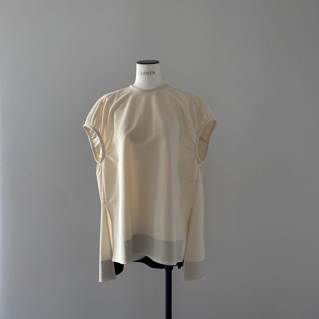 LOHEN トリコットピケギャザースリーブブラウス 