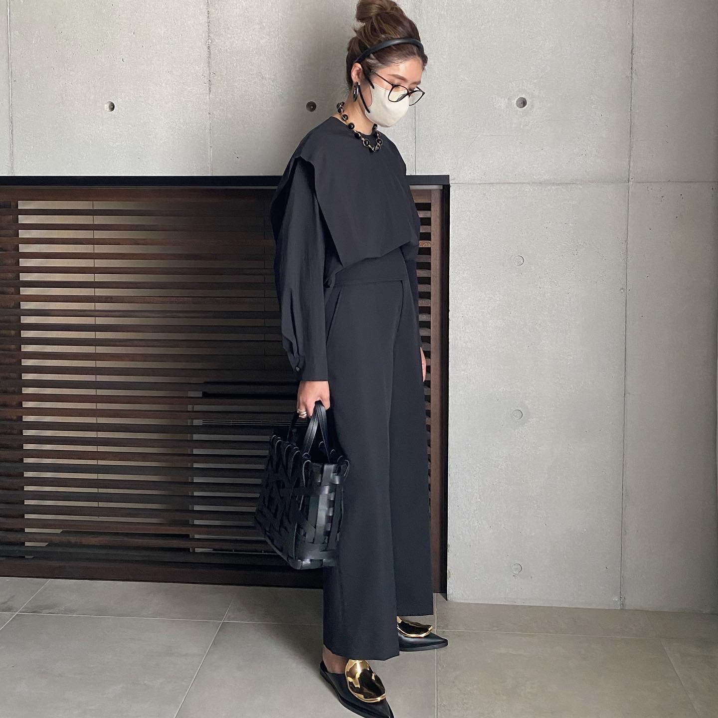 【2022AW予約販売商品】バックZIPデザインブラウス