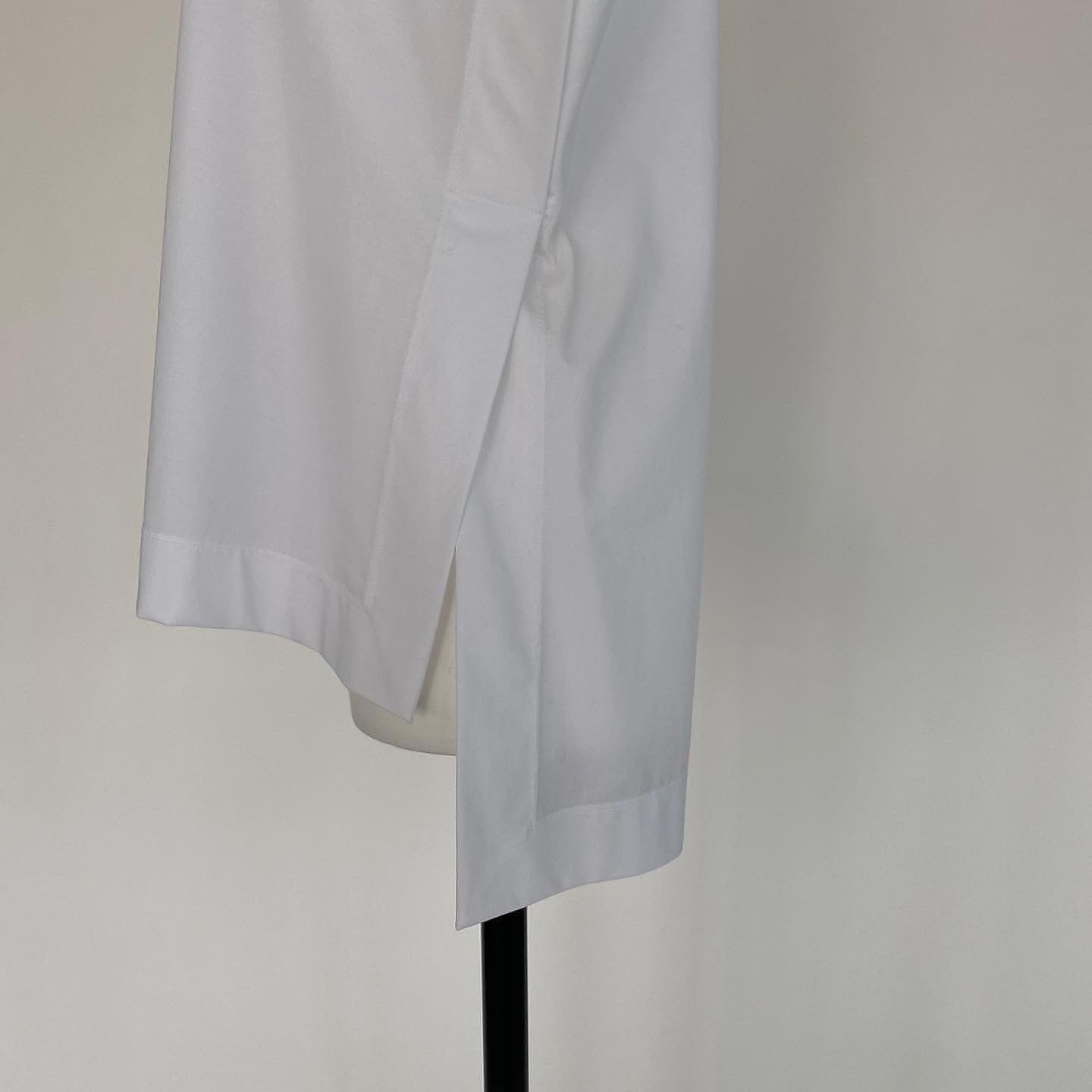 新品未使用LOHEN サイドスリットクルーネックカットソー GREEN 